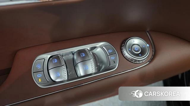 Genesis G90 (RS4) id 4753026 из Кореи 28