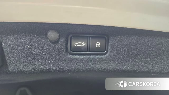 Hyundai Grandeur IG id 4305016 из Кореи 28