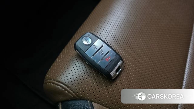 Kia Sportage The Bold id 4447758 из Кореи 28