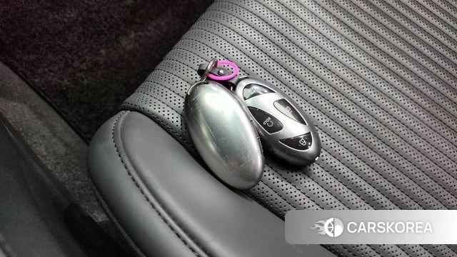 Hyundai Grandeur (GN7) id 4186177 из Кореи 28