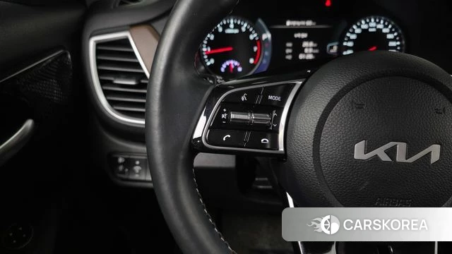 Kia Seltos id 4835459 из Кореи 28