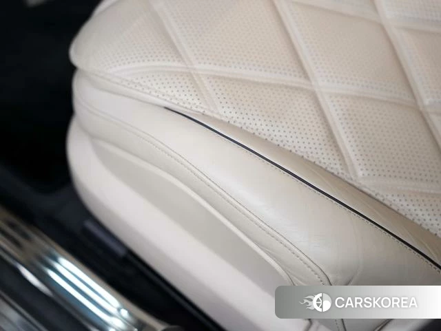 Mercedes-Benz Maybach S-class id 4275345 из Китая 28