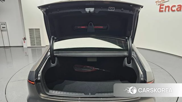 Hyundai Grandeur Hybrid (GN7) id 4480397 из Кореи 28