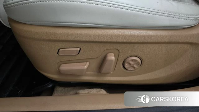 Hyundai The New Grandeur IG id 4317032 из Кореи 28