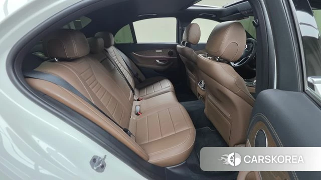 Mercedes-Benz E-Class W213 id 4774865 из Кореи 28