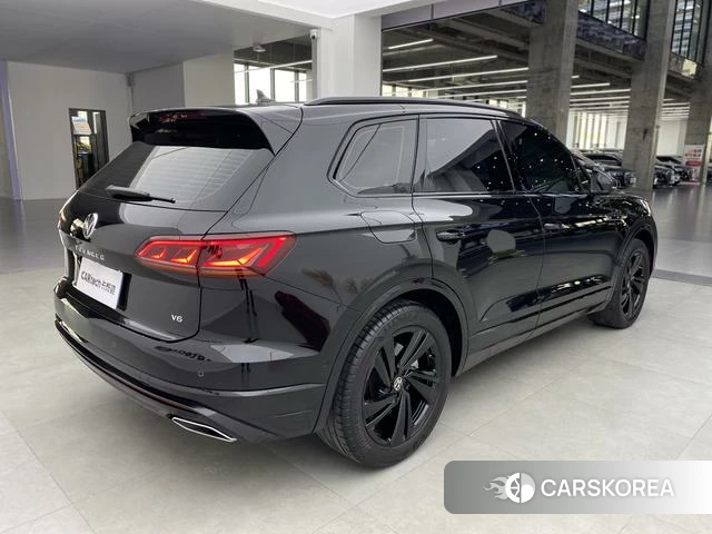 Volkswagen Touareg id 3840745 из Китая 28