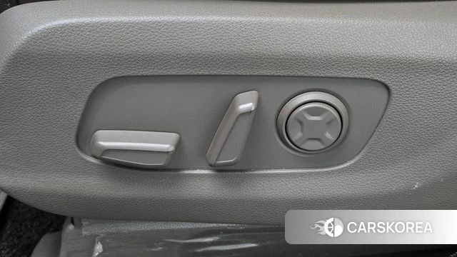 Kia Carnival 4th generation id 4871618 из Кореи 28