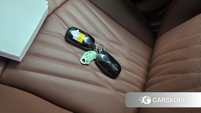 Genesis G90 (RS4) id 4407941 из Кореи 28
