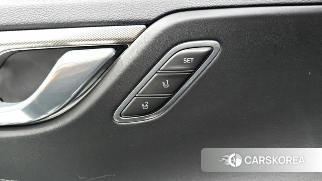 Hyundai The New Grandeur IG id 4641063 из Кореи 28