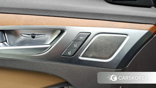 Genesis G80 id 4465391 из Кореи 28