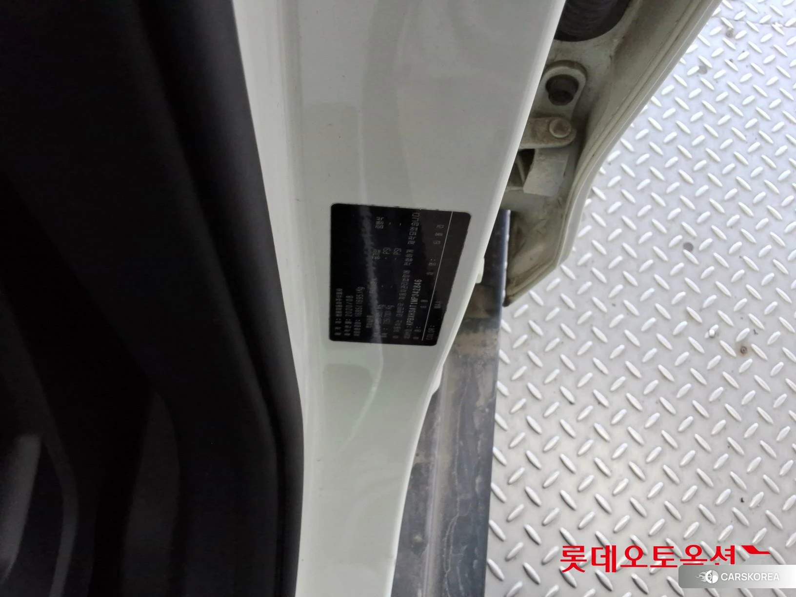 SsangYong Tivoli id 3882201 из Кореи 28