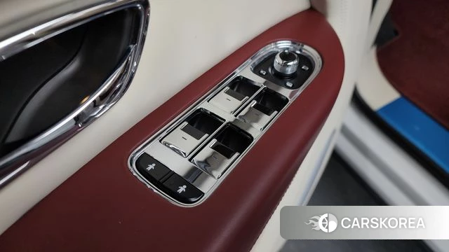 Bentley Bentayga id 4487977 из Кореи 28