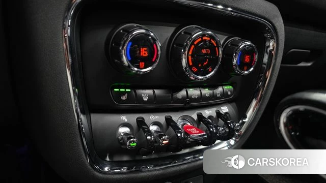 Mini Cooper Clubman id 4196739 из Кореи 28