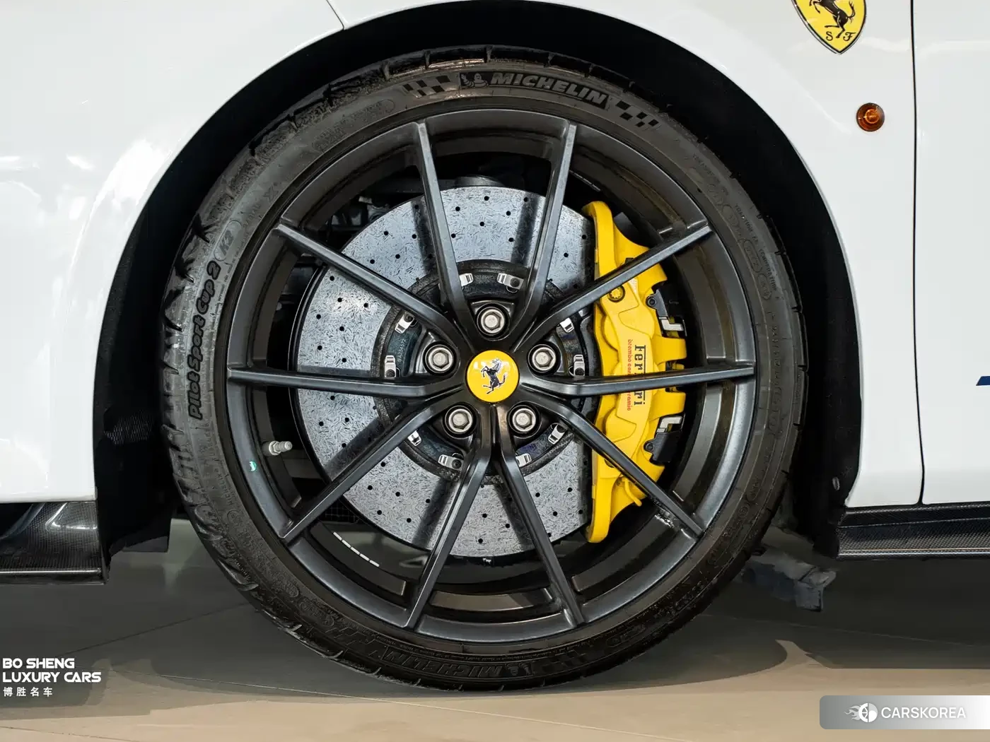Ferrari 488 id 4554129 из Китая 28