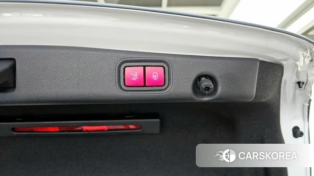 Mercedes-Benz E-Class W213 id 4303529 из Кореи 28