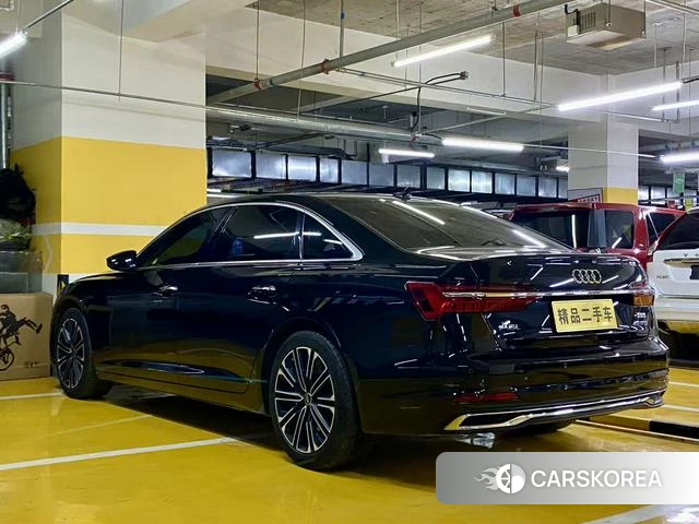Audi A6L id 4297624 из Китая 28