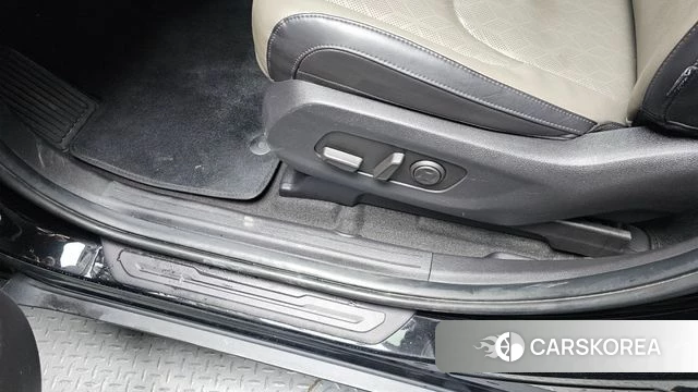 Kia The New Carnival 4th Generation id 4847695 из Кореи 28