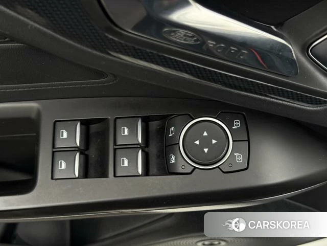 Ford Fox id 3882256 из Китая 28