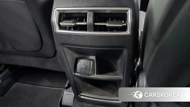 Ssangyong Torres id 4778959 из Кореи 28
