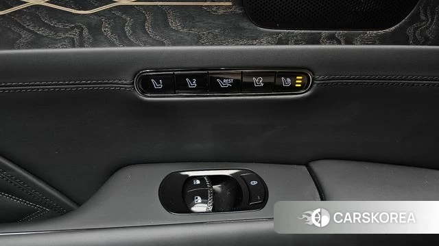 Genesis G90 (RS4) id 4612568 из Кореи 28
