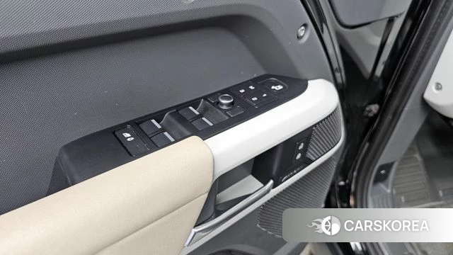 Land Rover Defender (L663) id 4250463 из Кореи 28
