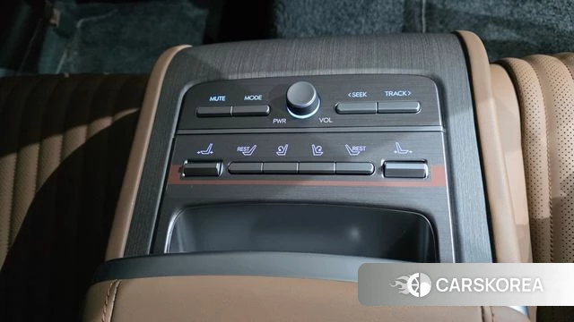 Hyundai Grandeur (GN7) id 4308035 из Кореи 28