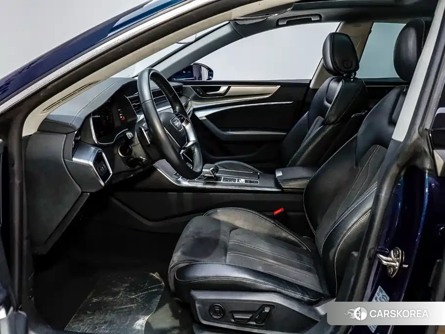 Audi A7L id 4649227 из Китая 28