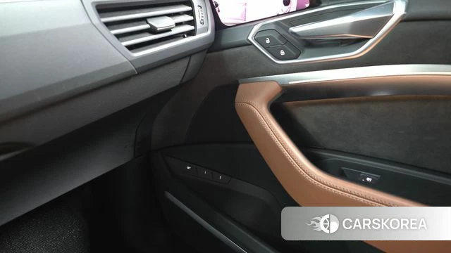 Audi e-Tron id 4231553 из Кореи 28