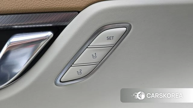 Hyundai The New Grandeur IG Hybrid id 4613867 из Кореи 28