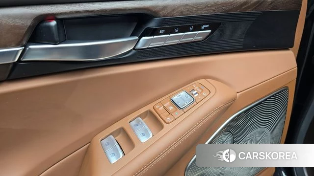 Genesis G90 id 4490772 из Кореи 28