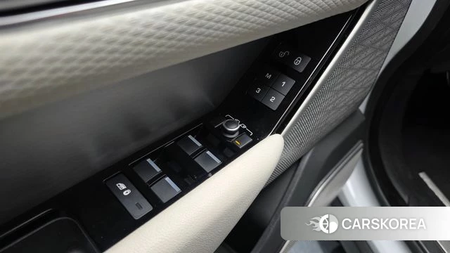 Land Rover Range Rover Velar id 4637740 из Кореи 28