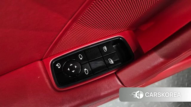Porsche 911(992) id 4429697 из Кореи 28