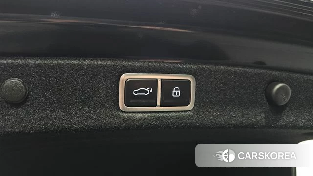 Hyundai Grandeur Hybrid (GN7) id 4280971 из Кореи 28