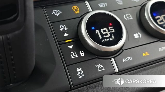 Land Rover Defender (L663) id 4734624 из Кореи 28