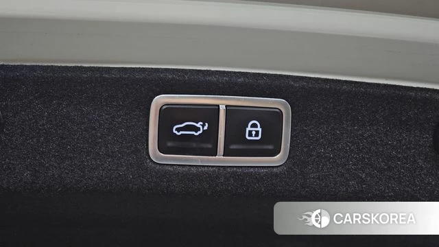 Hyundai Grandeur Hybrid (GN7) id 4898687 из Кореи 28