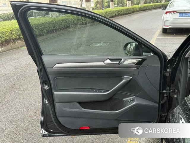 Volkswagen Magotan id 4278532 из Китая 28