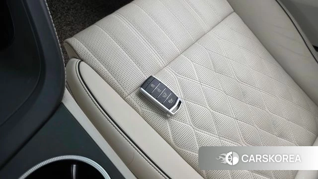Genesis G70 id 4620098 из Кореи 28