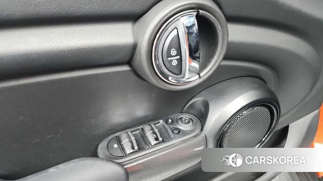 Mini Cooper id 4250350 из Кореи 28