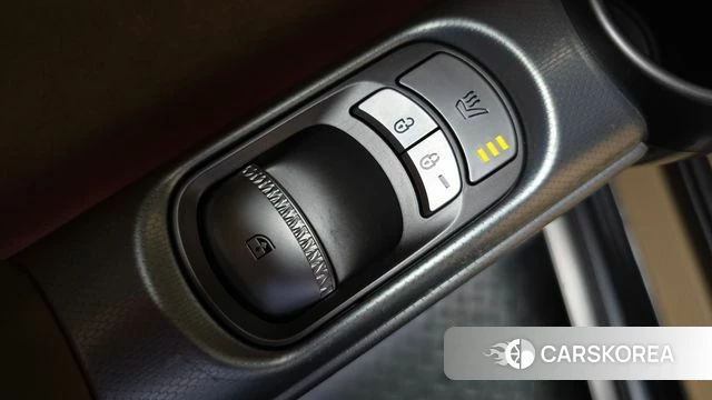 Genesis GV60 id 4500190 из Кореи 28