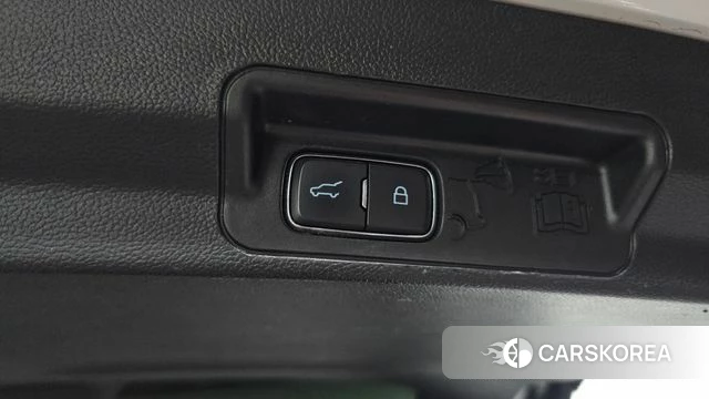 Ford Explorer 6th Generation id 4586866 из Кореи 28