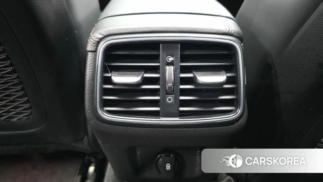 Genesis G70 id 4610532 из Кореи 28
