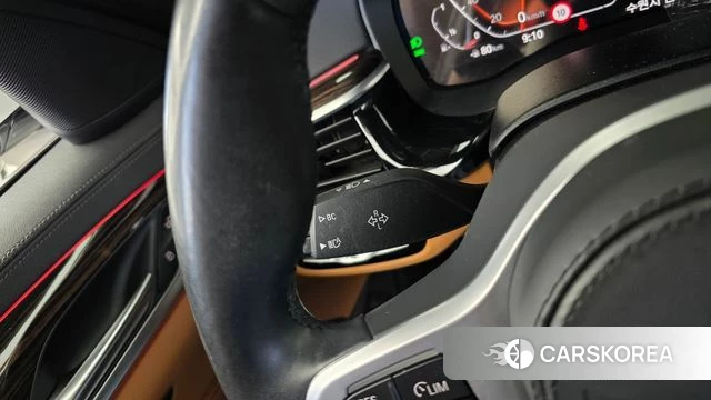BMW 5 Series (G30) id 4293747 из Кореи 28