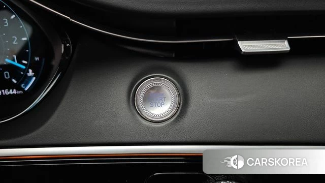 Genesis GV70 id 4573479 из Кореи 28