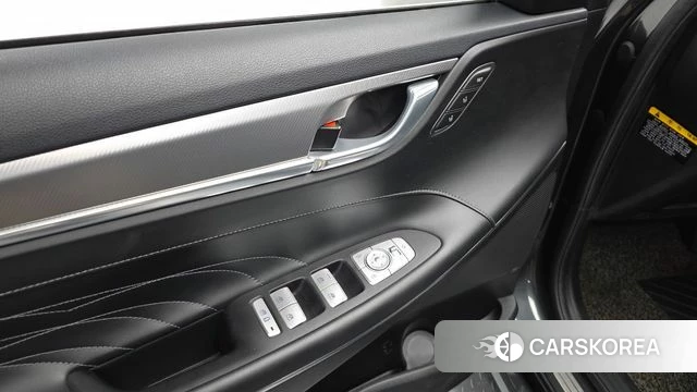 Hyundai The New Grandeur IG Hybrid id 4424160 из Кореи 28