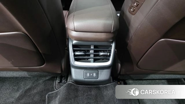 Hyundai Grandeur (GN7) id 4591946 из Кореи 28