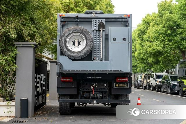 Mercedes-Benz Unimok U5000 SUV id 4239454 из Китая 28