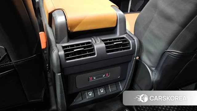 Land Rover Defender (L663) id 4834425 из Кореи 28