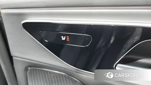 Mercedes-Benz E-Class W214 id 4578449 из Кореи 28