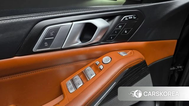 BMW X7 (G07) id 4203621 из Кореи 28