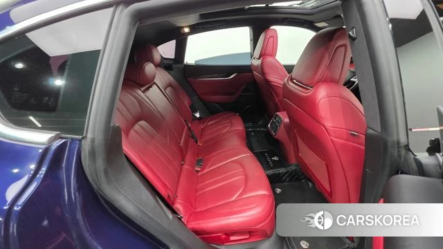 Maserati Levante id 4642591 из Кореи 28